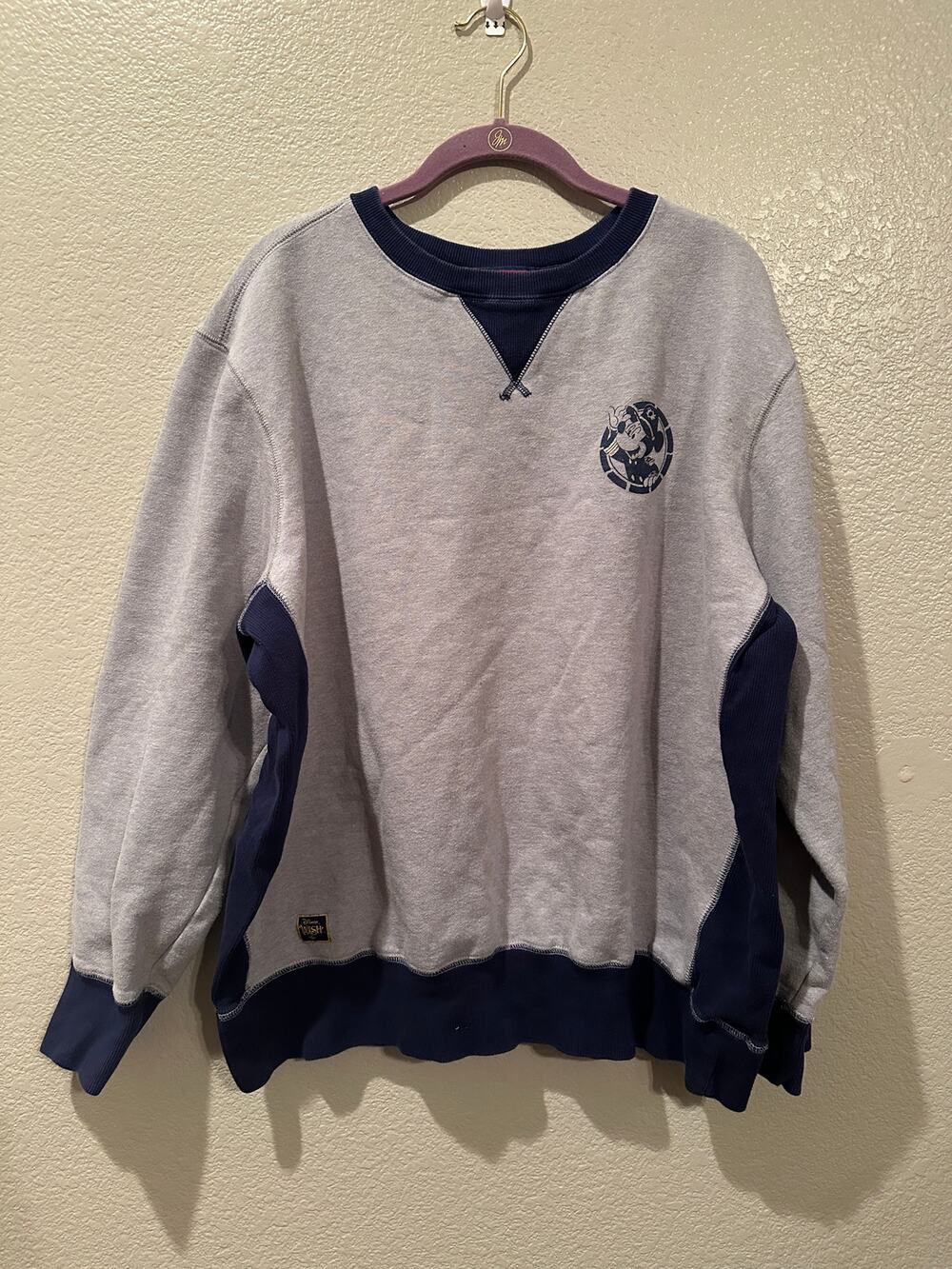 Disney Resorts Cruise Line Captain Mickey Mouse Wish Crewneck Sweatshirt M